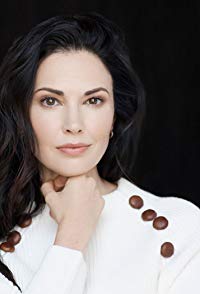 Laura Mennell