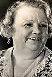 Minnie Rayner