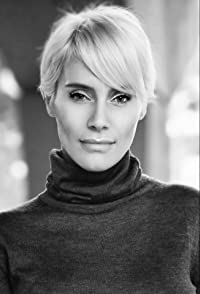 Eva Moore