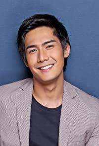 Robi Domingo