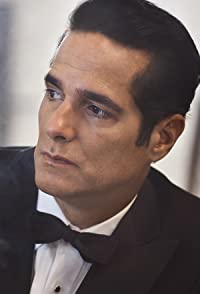 Yul Vazquez