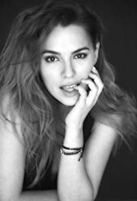 Melia Kreiling